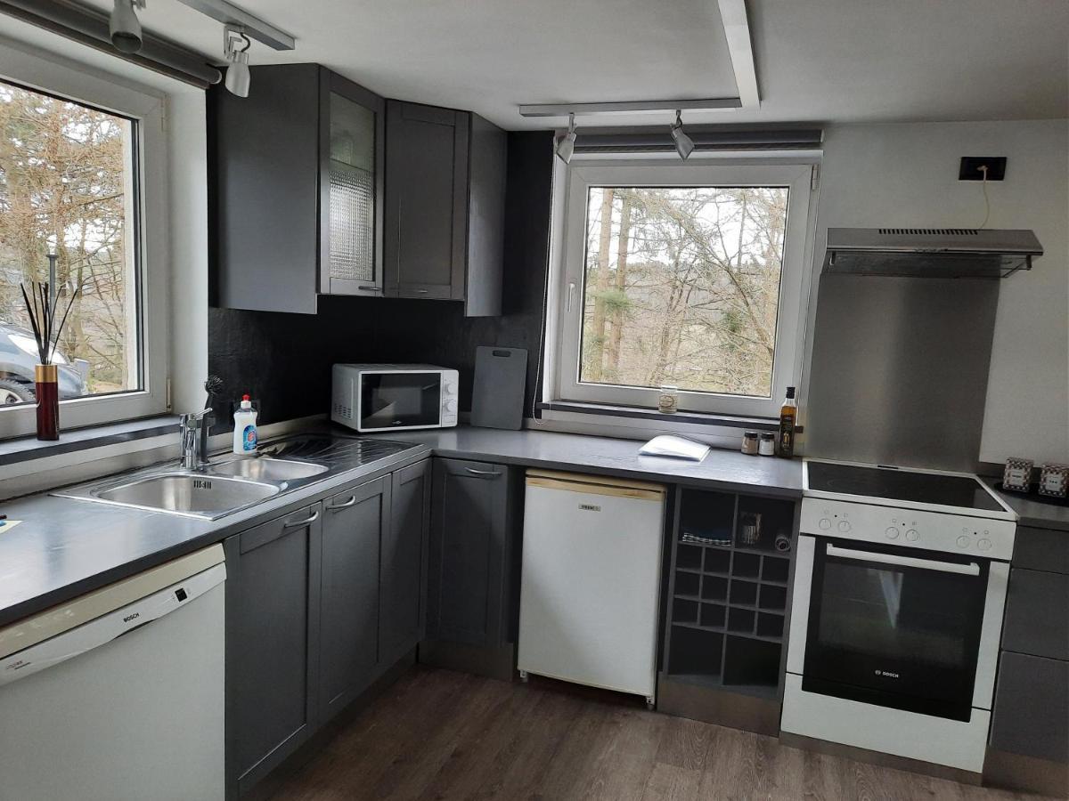 La Pinede - Charmante Maison De Village Hotton Eksteriør billede